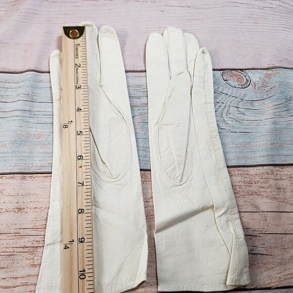 Vintage 100% Leather Silk Lined Opera Gloves By Fownes Made In France Size 7 - Picture 3 of 6